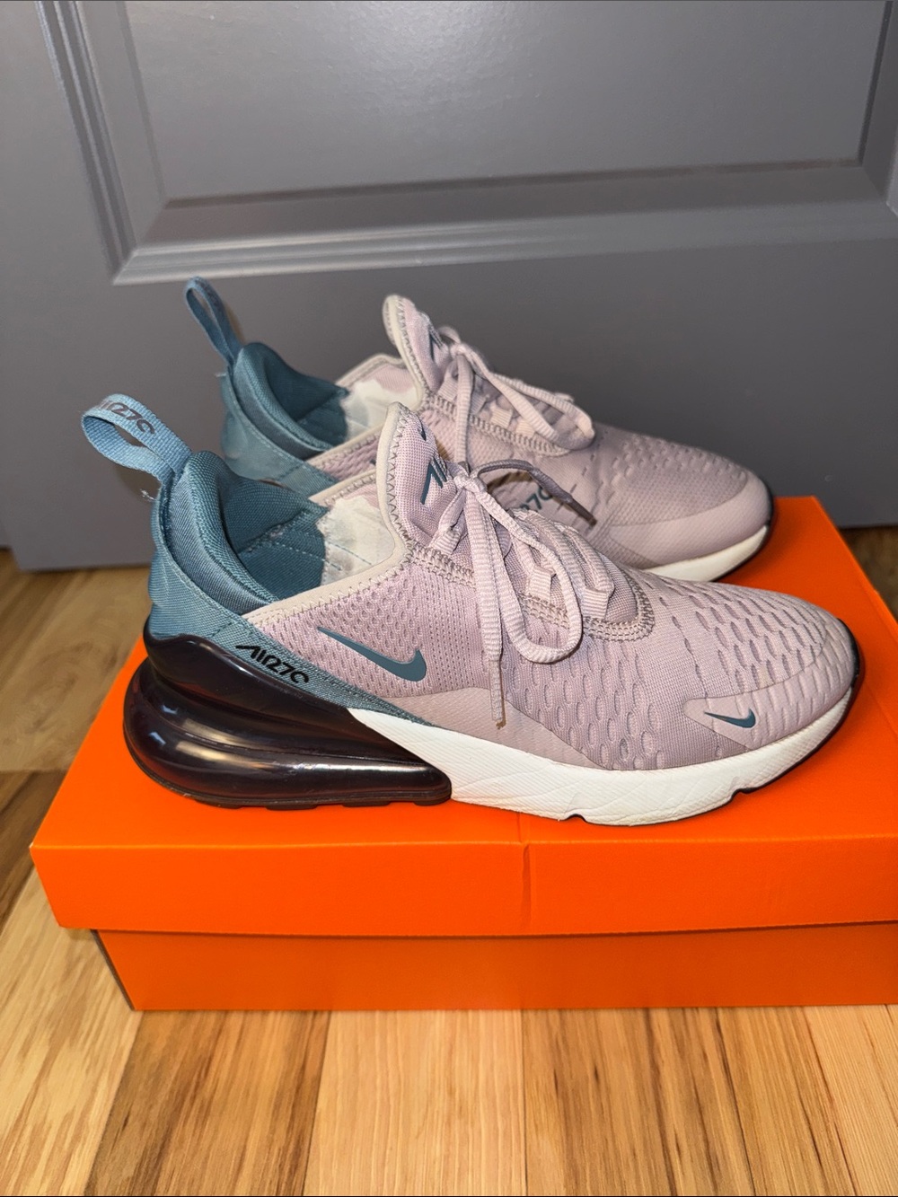 Nike Air Max 270 Women’s Sneakers Particle Rose/Teal Blue Size 8